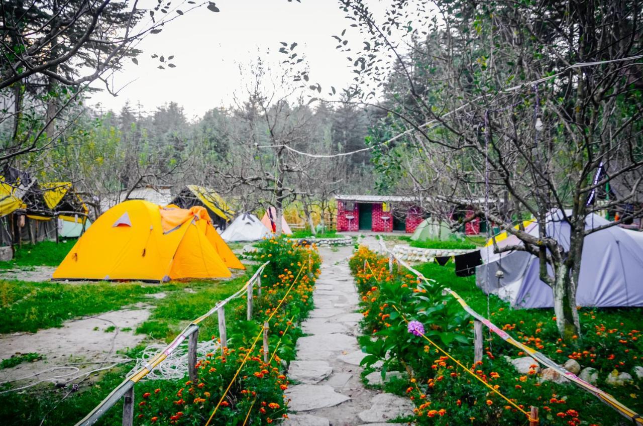 Himtrek Riverside Camps & Hostel Manali Exterior foto
